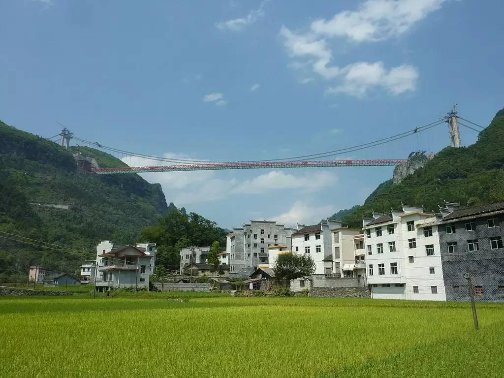 no.7海吉焦峡谷管线桥